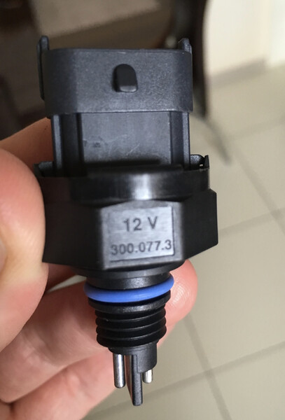 Датчик наличия воды в топливном фильтре Chevrolet Captiva  2012 2.2 Дизель 