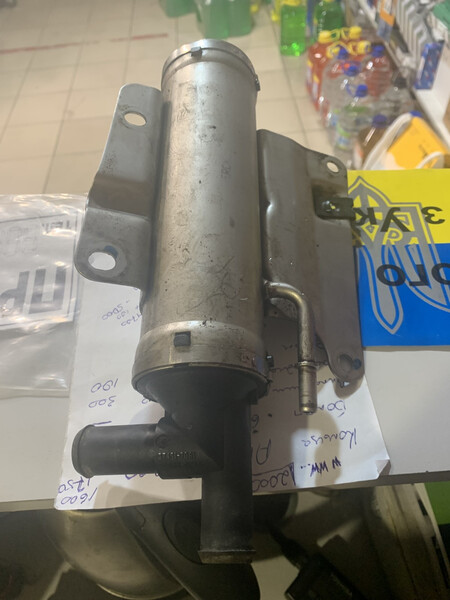 Теплообменник АКПП Land Rover Discovery 2 2000 г.  Краматорск