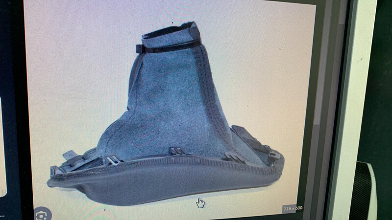 Чохол ручніка BMW X3 2010 р.  Рівне