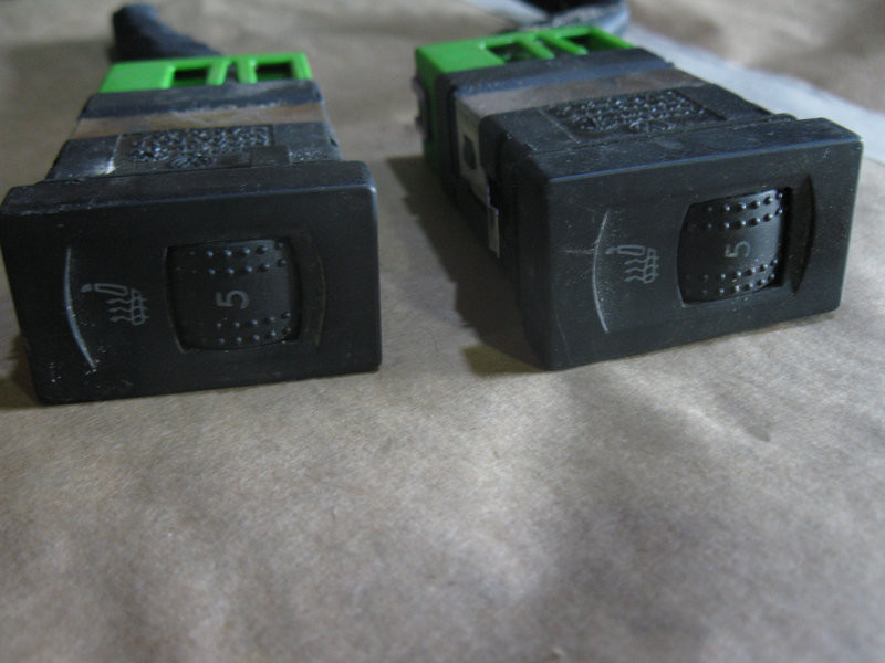 Кнопка обогрева сидений Volkswagen Passat B5 1999 универсал 1.9 Дизель Львов