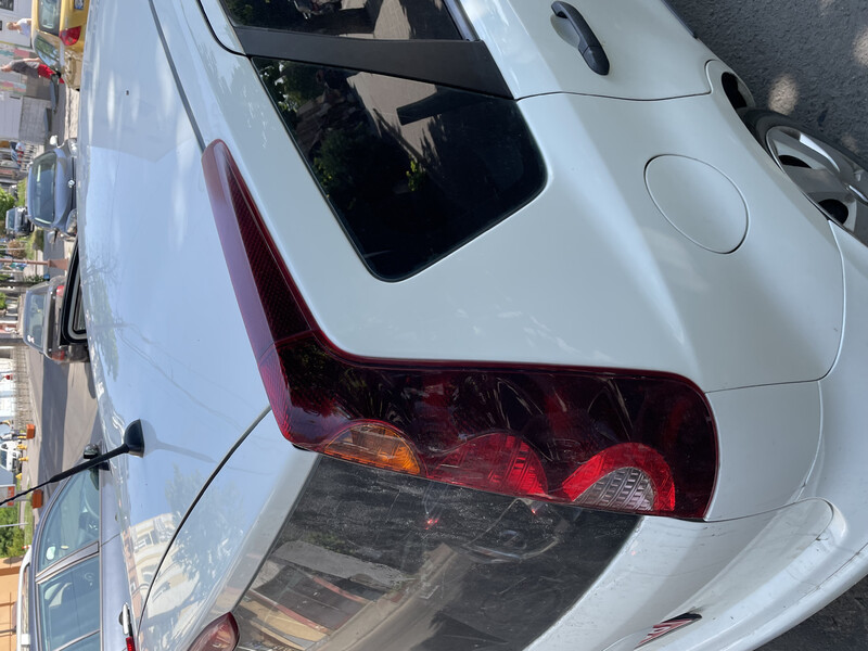 Катафот на кришу Nissan Note E11 хэтчбек 2011 г.  1.4 л бензин Ровно