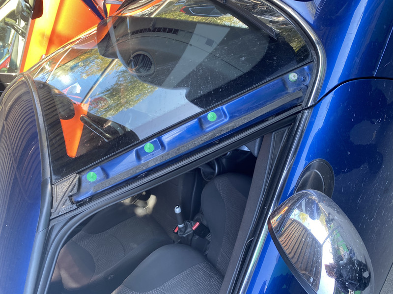 Накладка стойки MINI Cooper хэтчбек 2003 г.  1.6 л бензин Днепр