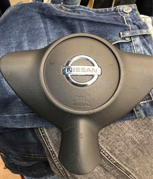 Подушка безопасности руля, без кнопок Nissan Juke  2010 2.0 Бензин Полтава