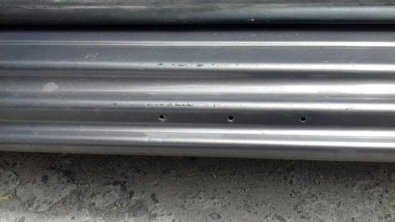 Уплотнительная резинка на порог Ford Mondeo 4  2011 універсал 1.6 Дизель 