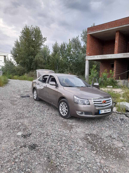 Дверьзадня права Geely Emgrand 8 (EC8)  2014 2.0 Бензин Ровно