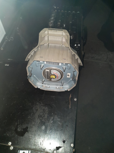 Подушка в руль бежевая Nissan Tiida C11  2009 1.6 Бензин Киев