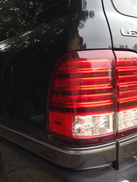 Фонарь задний левый в крыло Lexus LX 470 2006 999999999.9 Бензин 
