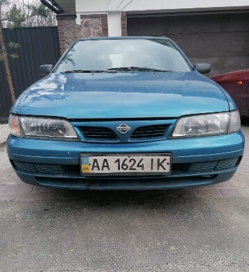 Дверь передняя правая голая, петли дверей Nissan Almera N15 1997 хэтчбек 1.6 Бензин Днепр
