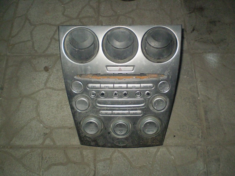 Магнітолу Mazda 6 2002 р.  1.8 л бензин Львів