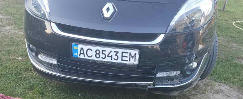 Бампер передний Renault Scenic 3  2012 универсал  Дизель Ковель