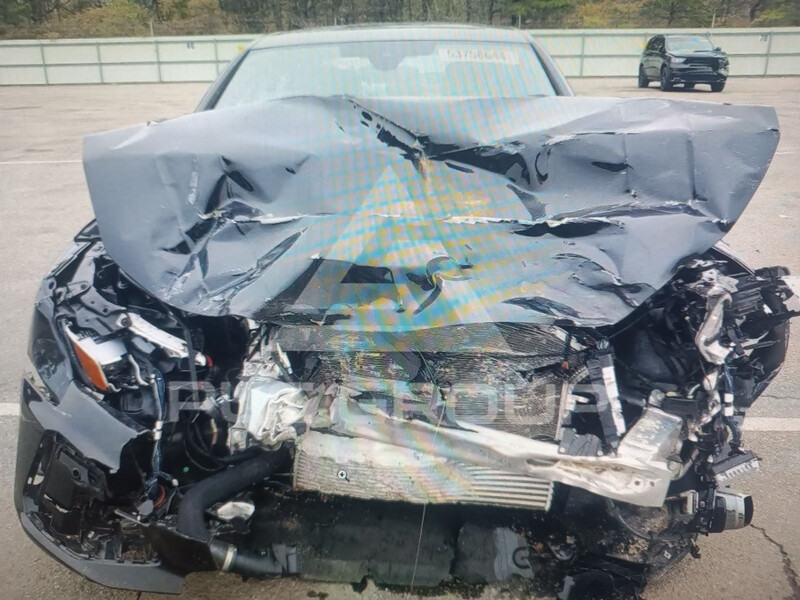 Передняя часть Audi A4  2023 2.0 Бензин Киев