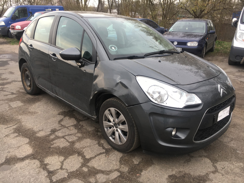 Крылья передние Citroen C3 хэтчбек 2012 г.  1.4 л дизель Житомир