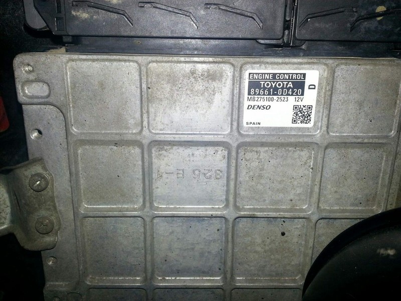 Блок управления двигателем 89661-0D420   Toyota Auris, Toyota Corolla, Toyota Yaris