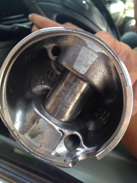 Поршень Volkswagen Passat B5 универсал 2001 г.  1.9 л дизель Луцк