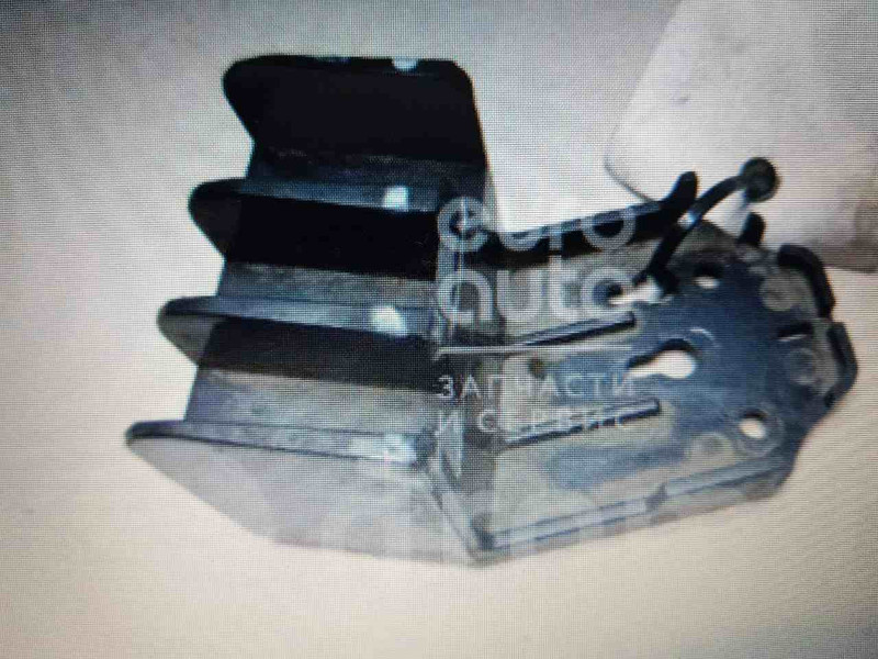 Направляюча переднього бампера права Nissan Teana J32 2008 3.5 Бензин 