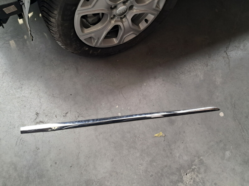 Молдинг Nissan Teana  2008 22.0 Дизель Умань