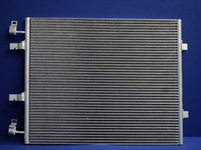 Радиатор кондиционера Renault Trafic  2007 2.0 Луцк