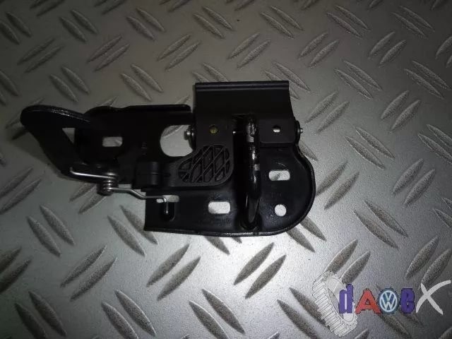 Замок капота 3C0823480A   Volkswagen Touareg