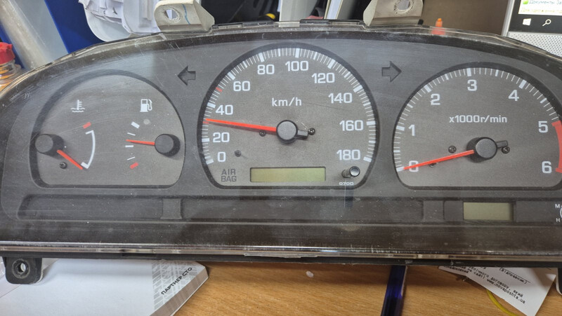 Щиток приборов Nissan Navara  2003 2.5 Дизель Киев