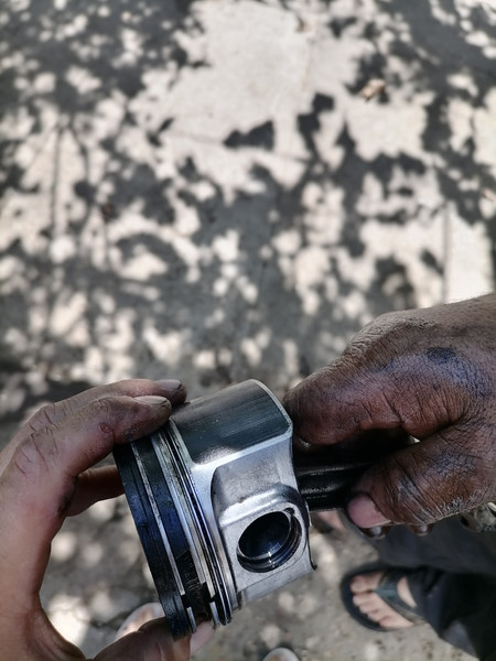 Поршень Volkswagen Bora  1999 1.9 Дизель 