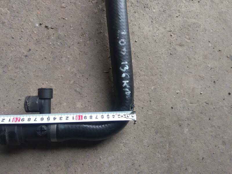 Верхний патрубок радиатора BMW 3 Series Е46 2001 2.0 Дизель 