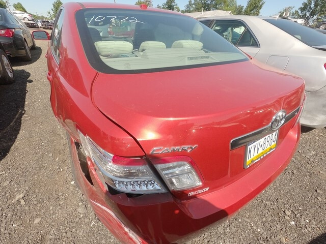 Фонарь задний наружный левый 8156006350   Toyota Camry