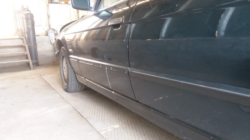 Молдинги дверей и арок черные BMW 5 Series E34 1995 2.0 Бензин Корсунь-Шевченковский