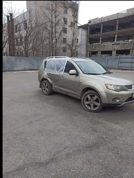 Задня права дверка Mitsubishi Outlander XL  2008 2.4 Бензин Біла Церква