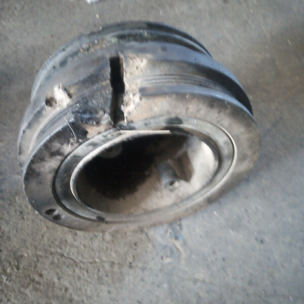 Шкив коленчатого вала 13471   Toyota Fortuner, Toyota Land Cruiser