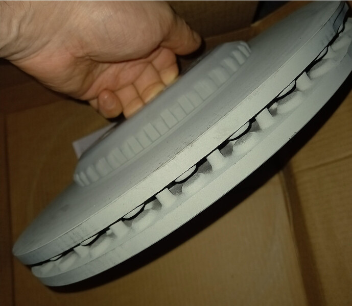 Гальмівні диски Land Rover Range Rover Evoque 2016 р.  2.0 л дизель Тернопіль