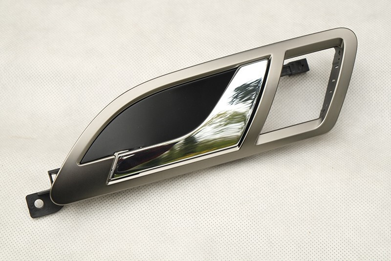 Ручка двери внутренняя 3U1 837 221 DQLR   Skoda Octavia, Skoda Superb