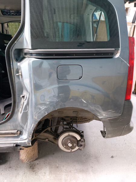 Крыло заднее левое Citroen Berlingo  2010 универсал 1.6 Дизель Николаев