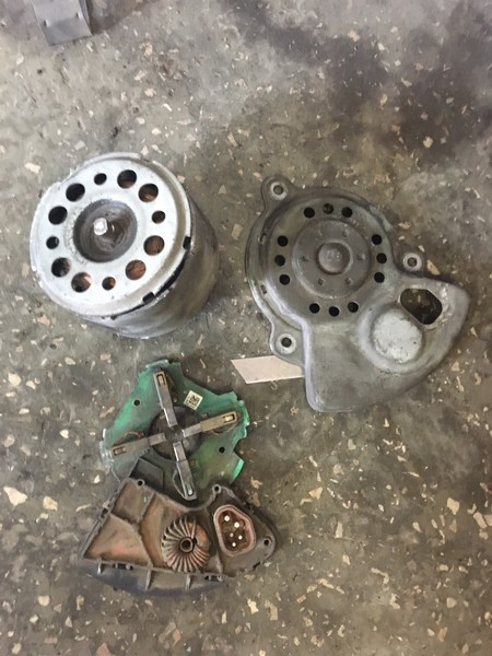 ВЕНТИЛЯТОР ОХОЛОДЖЕННЯ PEUGEOT 407 2005рік СИСТЕМА ВПРЫСКА EW10J4 Peugeot 407 2005 р.  2.0 л бензин Тернопіль