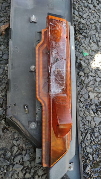 Поворотник правий Mitsubishi Canter  1998 3.0 Камінь-Каширський