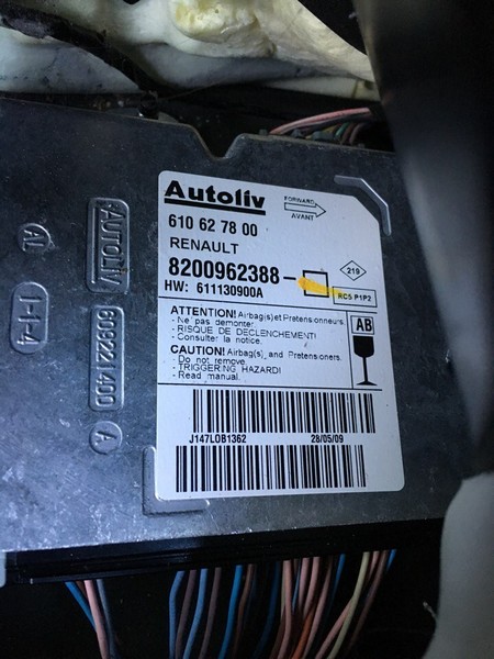 Блок управления airbag Renault Megane 3 2009 г.  1.4 л бензин Мукачево