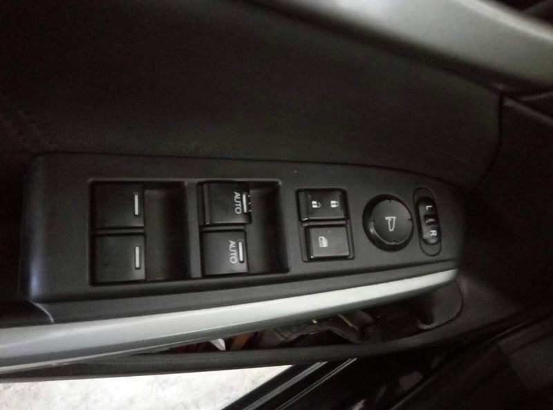 Накладка карты двери перед левой в сборе Honda Accord USA 2008 г.  2.4 л бензин Киев