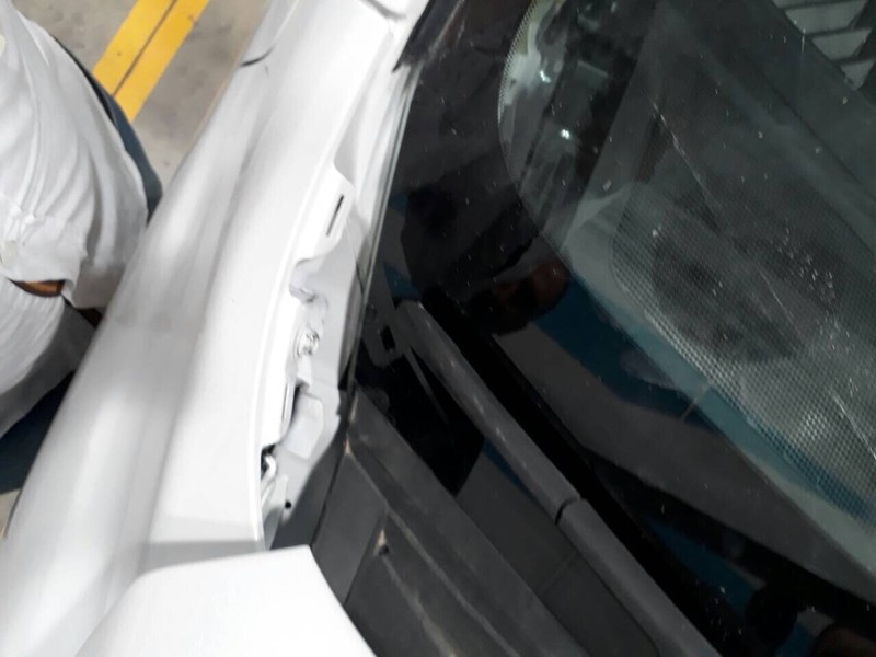 Пластик під лобове скло Mazda CX-5  2016 універсал 2.0 Бензин Вугледар