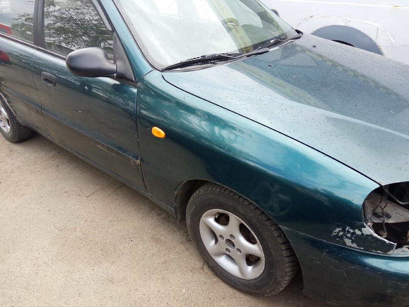 Передние крылья Daewoo Lanos  2007 1.5 Бензин Киев