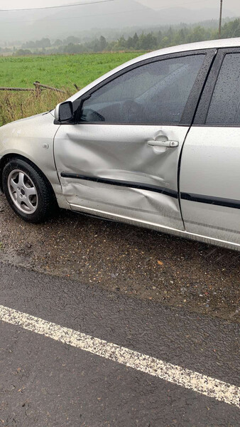 Дверь передняя левая Toyota Corolla E120  2004 1.6 Бензин 