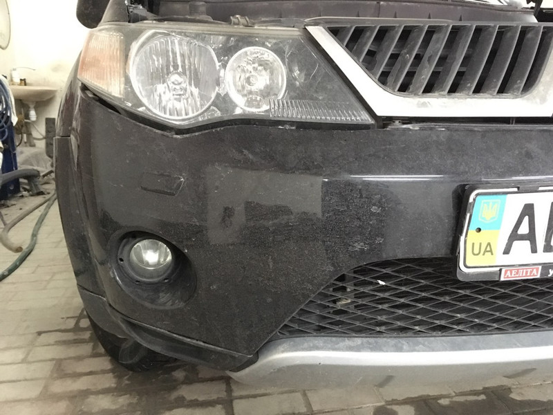 Бампер передний Mitsubishi Outlander XL  2008 2.4 Бензин Новомосковск