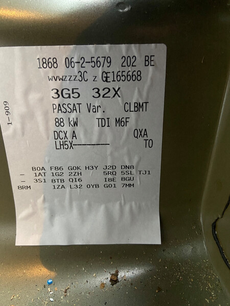 Кришка багажника LH5X   Volkswagen Passat