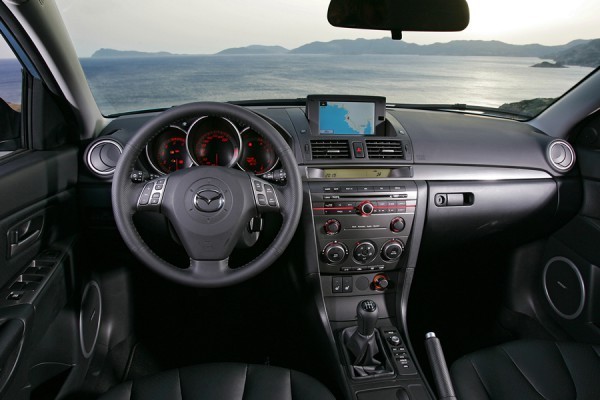 Монитор Mazda 3 BK 2007 г.  2.0 л бензин Киев