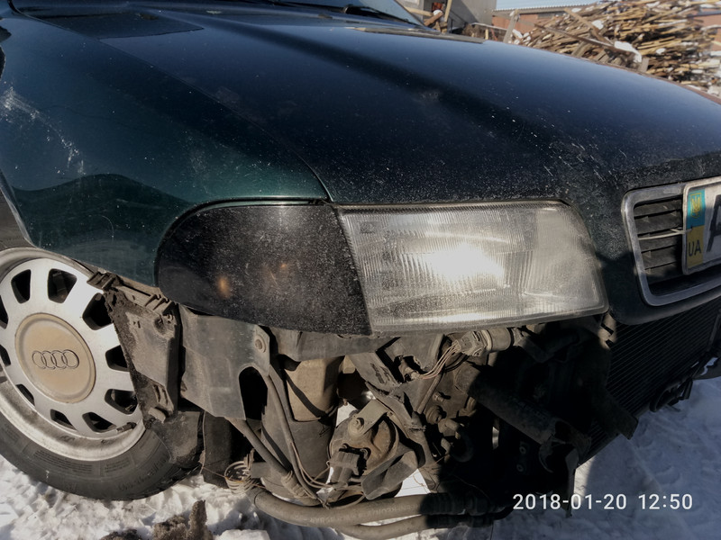 Поворотники Audi A4 B5  1996 1.8 Бензин Белая Церковь