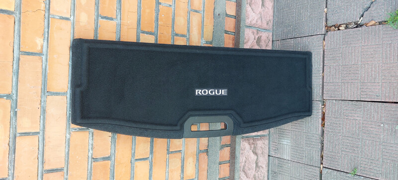 Полиця багажника Nissan Rogue  2017 2.5 Бензин 