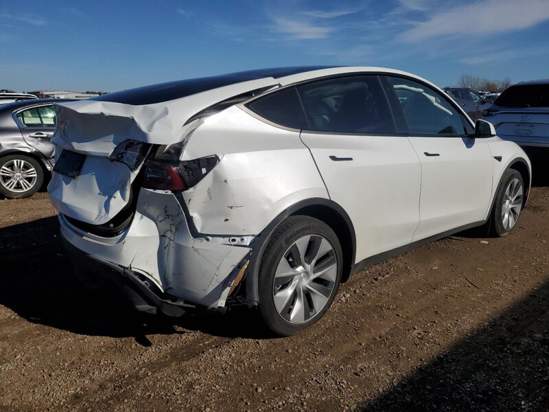 Бампер задний Tesla Model Y колір ppsw (білий перламутр) хэтчбек 2023 г.  2.0 л электро Киев