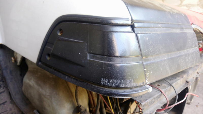 Поворотник левый Honda Prelude  1987 купе 1.8 Бензин Одесса