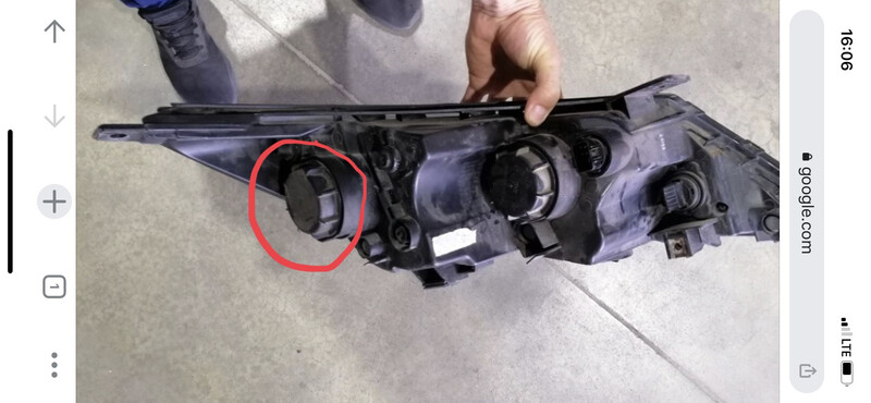 Заглушка фари Kia Sportage 3  2012 2.0 Бензин Винница