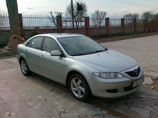 Фара правая Mazda 6  2002 2.0 Бензин Киев