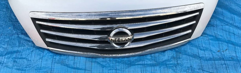 Решетка радиатора Nissan Teana  2013  Бензин Запорожье