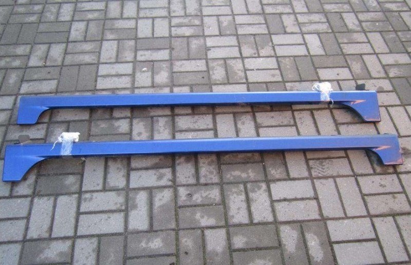 Накладки на пороги Mazda 3 BK  2004 2.0 Бензин Хмельницкий